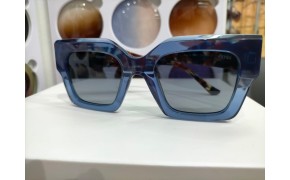 Blue Diva